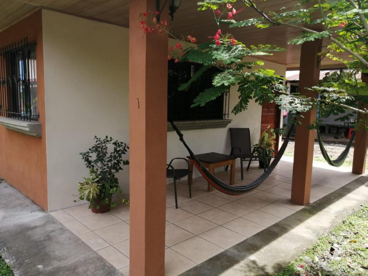 Cahuita Lodge Exteriör bild
