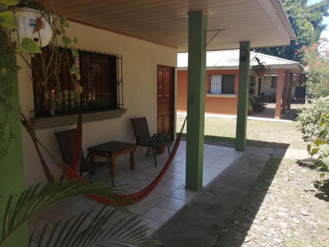 Cahuita Lodge Exteriör bild